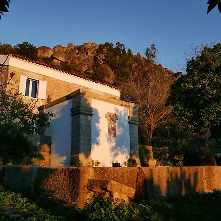 Bed and breakfast Monsanto - São Pedro de Vir-a-Corça Extérieur photo